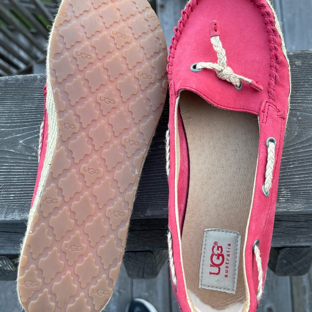 UGG Red Moccasins Slip-On Chivon